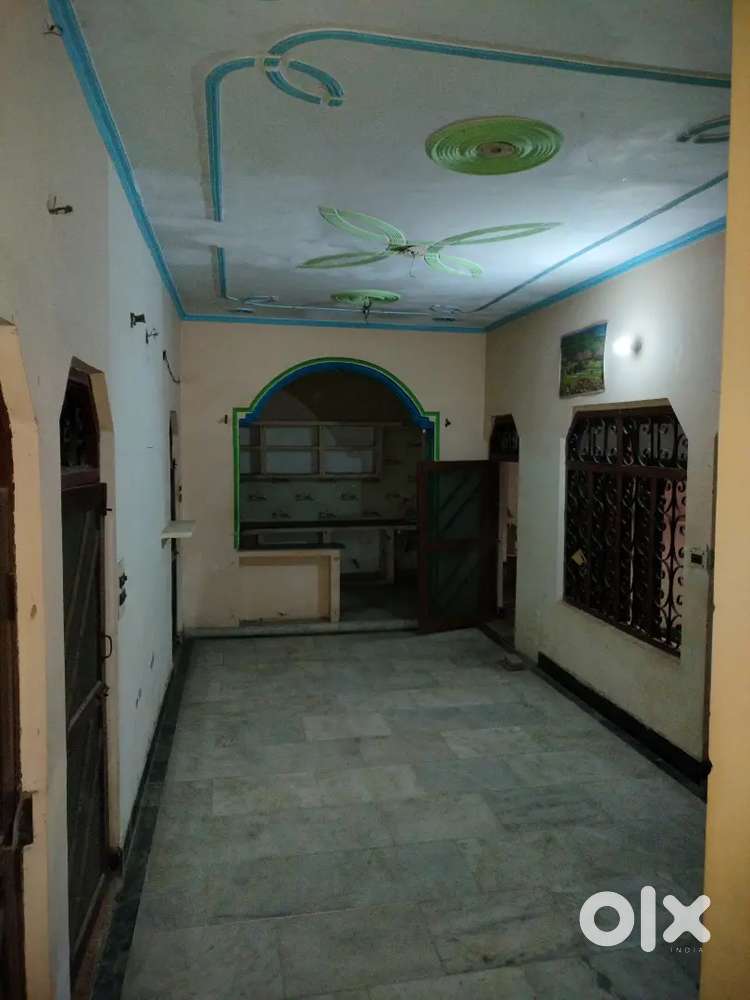 4bedroom & bathrooms & kitchen separately preferably govt employee
