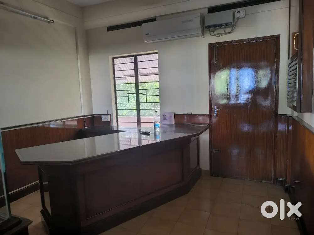 430sqf furnished office nagampadam Kottayam main road frontage 2nd flo