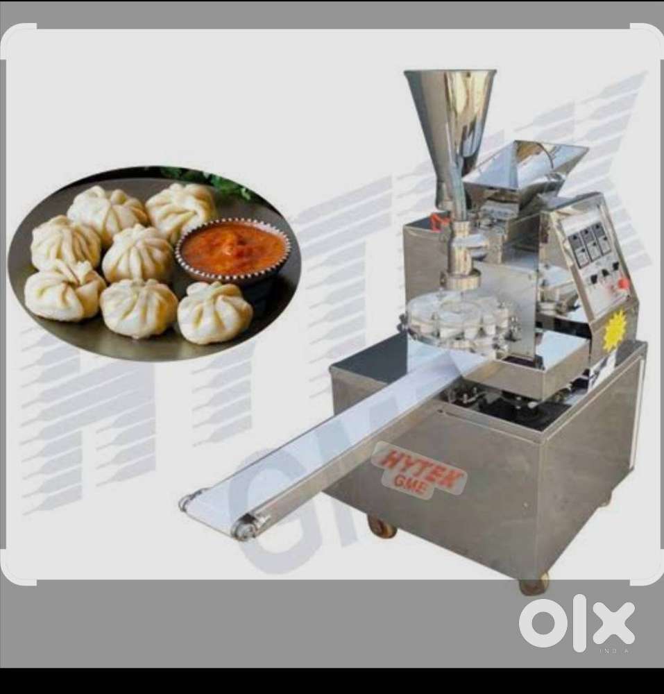 Momos machine