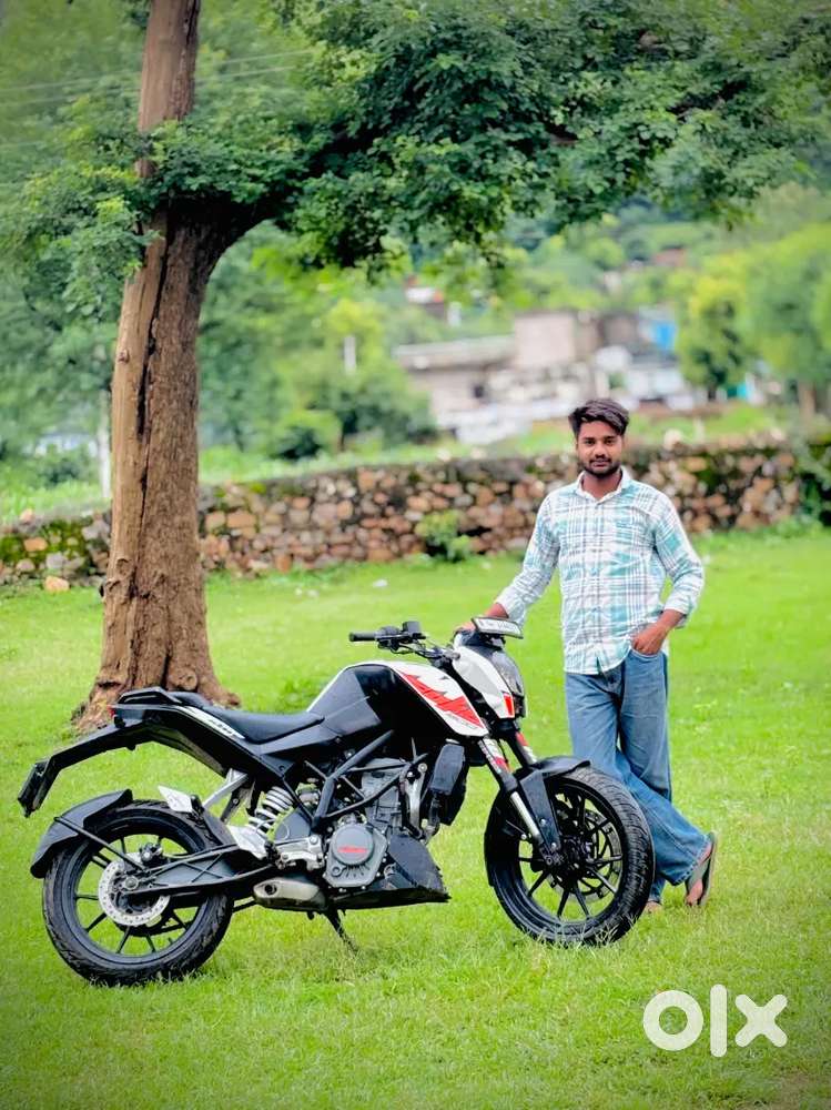 मुझे यह बाइक तुरंत सेल करनी है