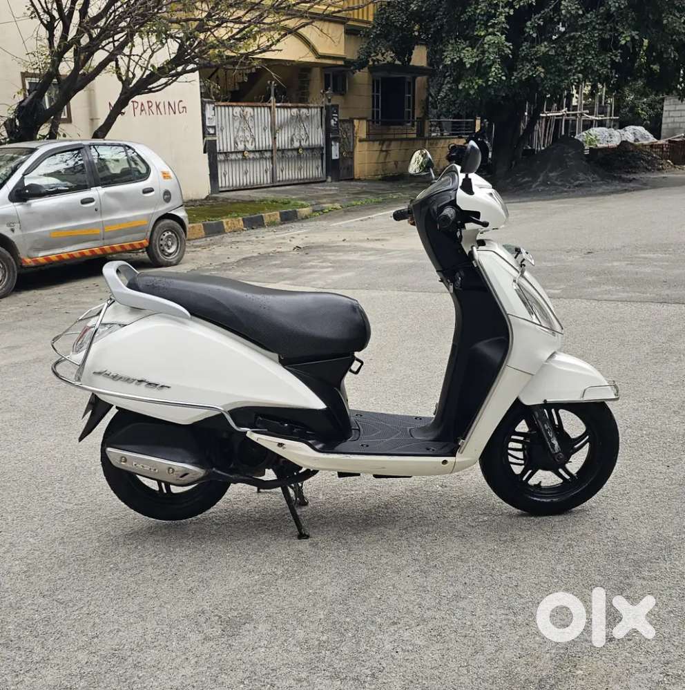 TVS Jupiter