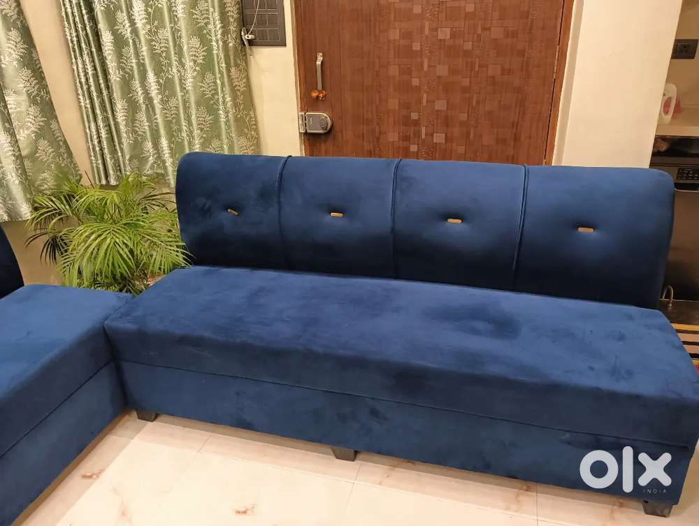Sofa  6.5 ft and 7 ft