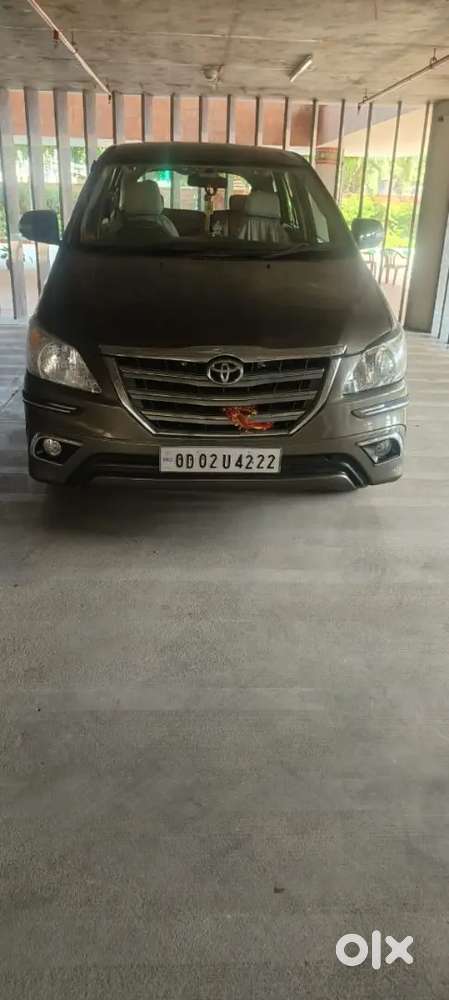 Toyota Innova 2015 Diesel 13000 Km Driven