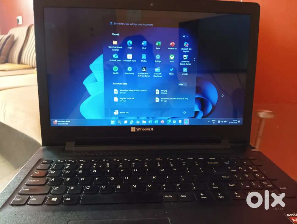Lenovo IdeaPad Windows 11 Laptop