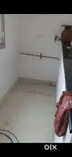 2 bedroom flat available for sale