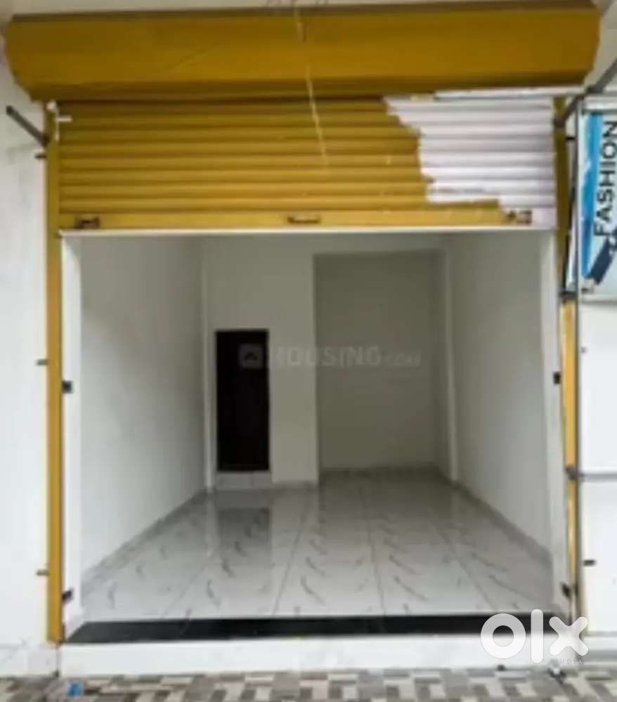 16,000×160,sq ft Deposit 10 Manth ka 400Sq Ft ×24000Rs toilet bathroom