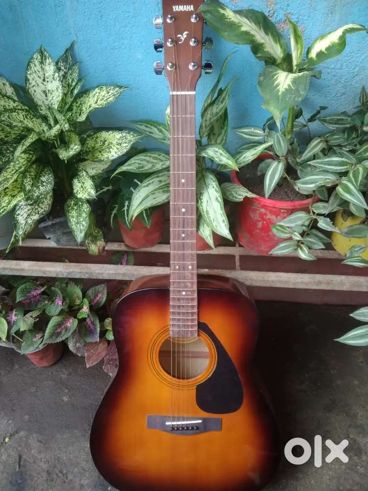 Yamaha guitar for sale