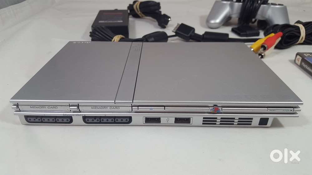 PS2 (playstation2) slim Silver special edition