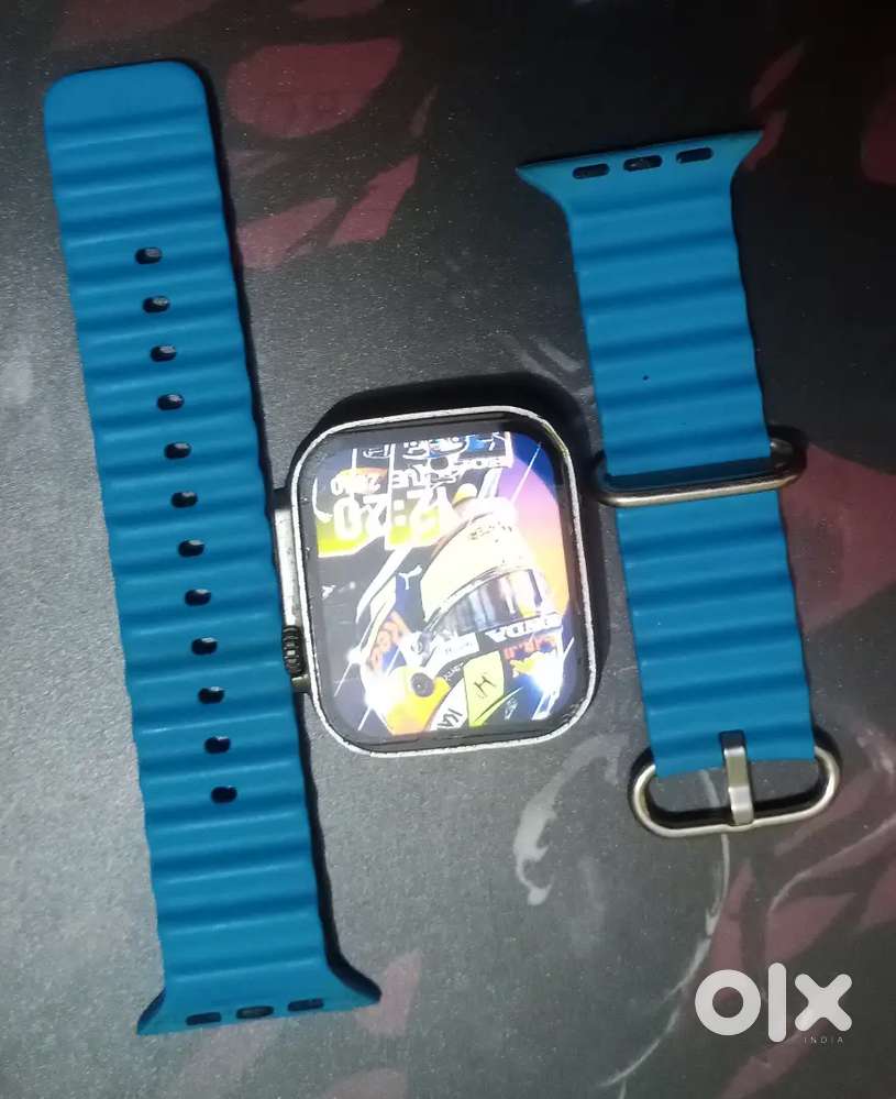 Smart watch go boult