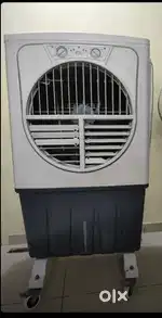 Air cooler fast cooling pad with auto swing technology
