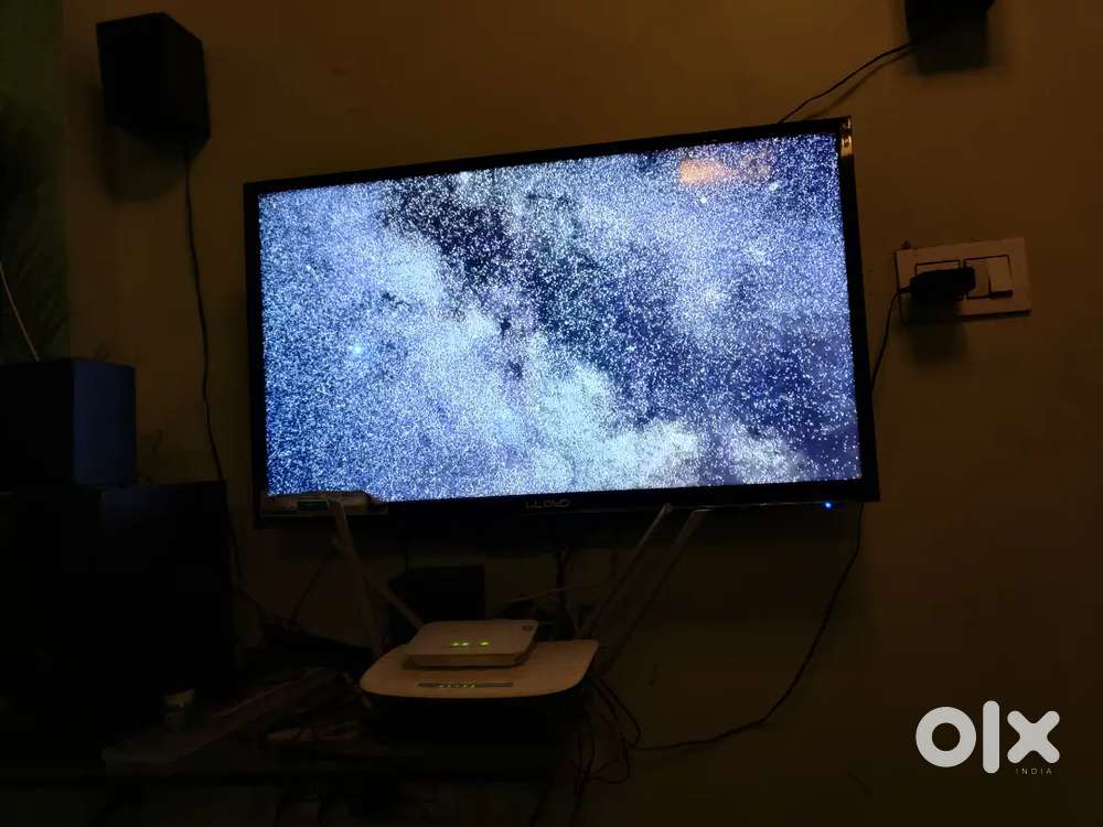 LLOYD 32 full HD smart