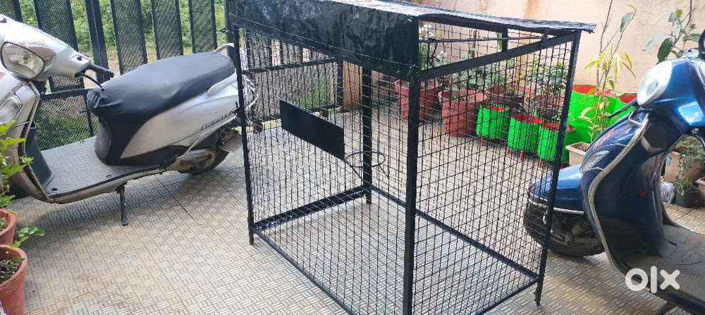 Big Dog House For Sale. Negotiable.