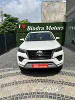 Toyota Fortuner 4X2 AT 2.8 Diesel, 2023, Diesel