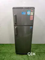 29$¥ Refrigerator Whirlpool Doublle door 260 Ltrs ammaez col service