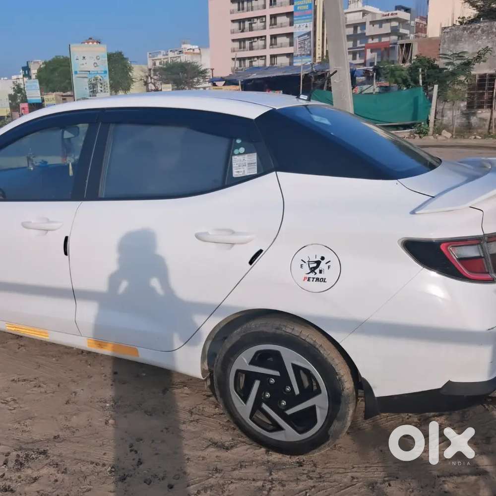 Ola uber rapido ke liye rent par car milti h