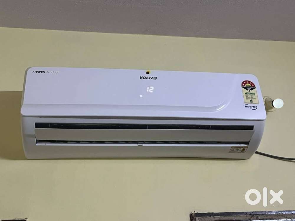 URGENT SALE TATA VOLTAS 1.5TON 6MONTHS WARRENTY