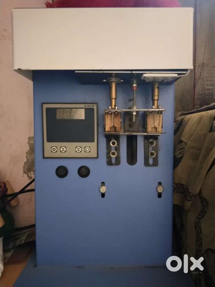 Semi Automatic Round Cotton Wick Machine