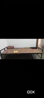 A 3*6 Bed for sell, Good Condition 1 year old