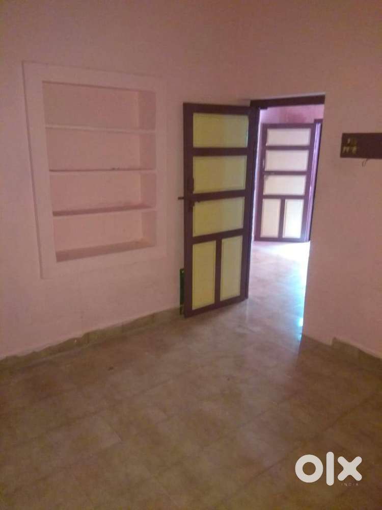 2BHK Flat (Vadiyur) + 1BHK Tv Lane Chennai Silks + 2 BHK (Kallanthiri)