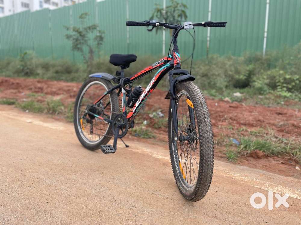 LEADER Beast 26T IBC Premium Cycle