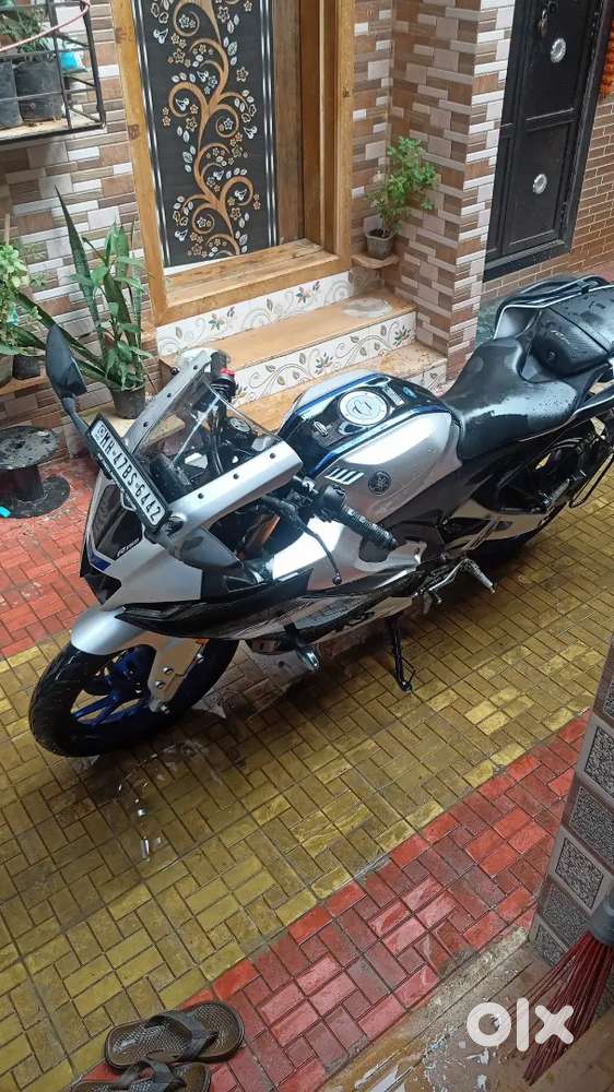 Urgent wait to sell my R 15 v 4 m model