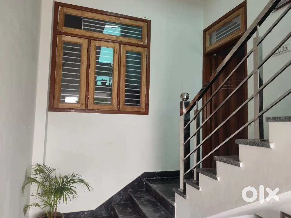 2 BHK House Gandhi Path West Near Silver Crown SDC Rent 10000