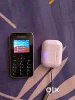 Keypad phone + Mic air Blutooth Buds