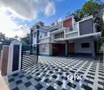 *NEW VILLA FOR SALE IN KADUTHURUTHY,KOTTAYAM,21 cent*