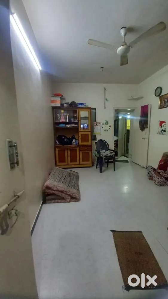 1 bhk फ्लॅट विकणे आहे अभियंता नगर निअर पवन नगर