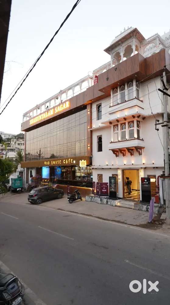 Front office receptionist