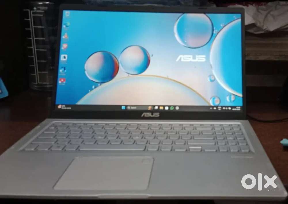 Asus vivobook 16inch