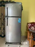 Whirlpool double door fridge
