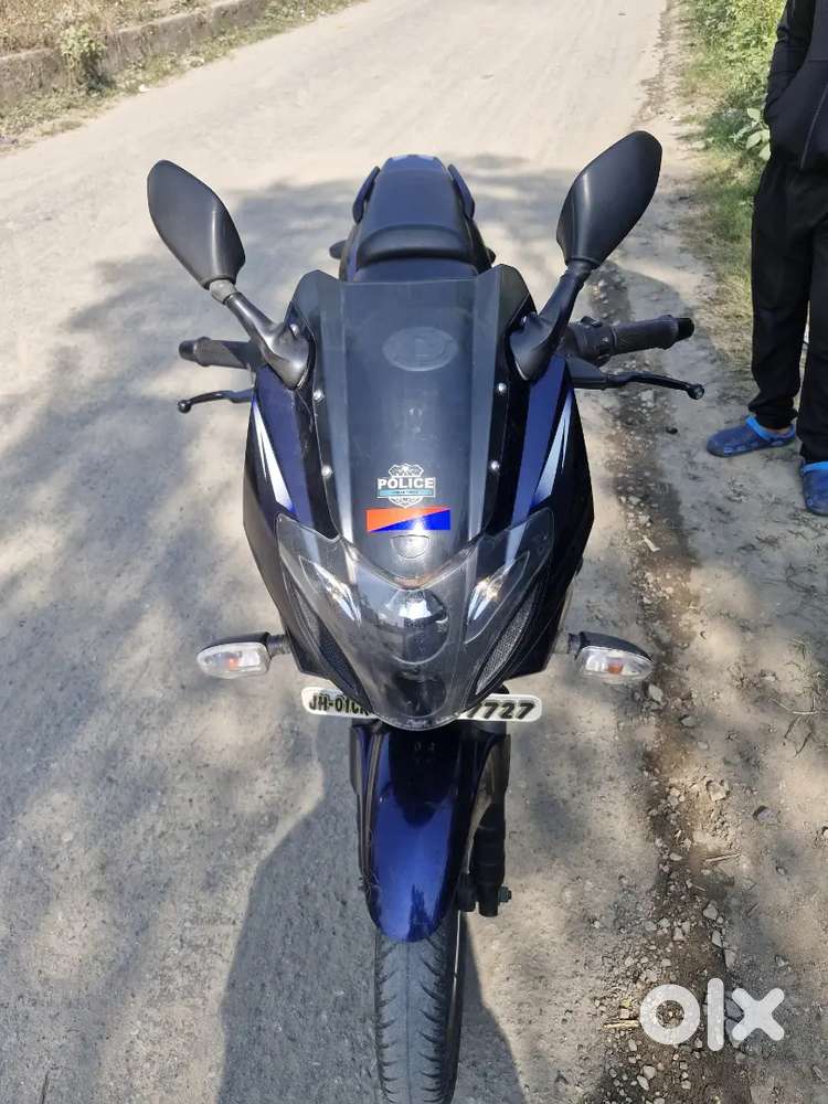 Bajaj Pulsar 220 (2017 Model)