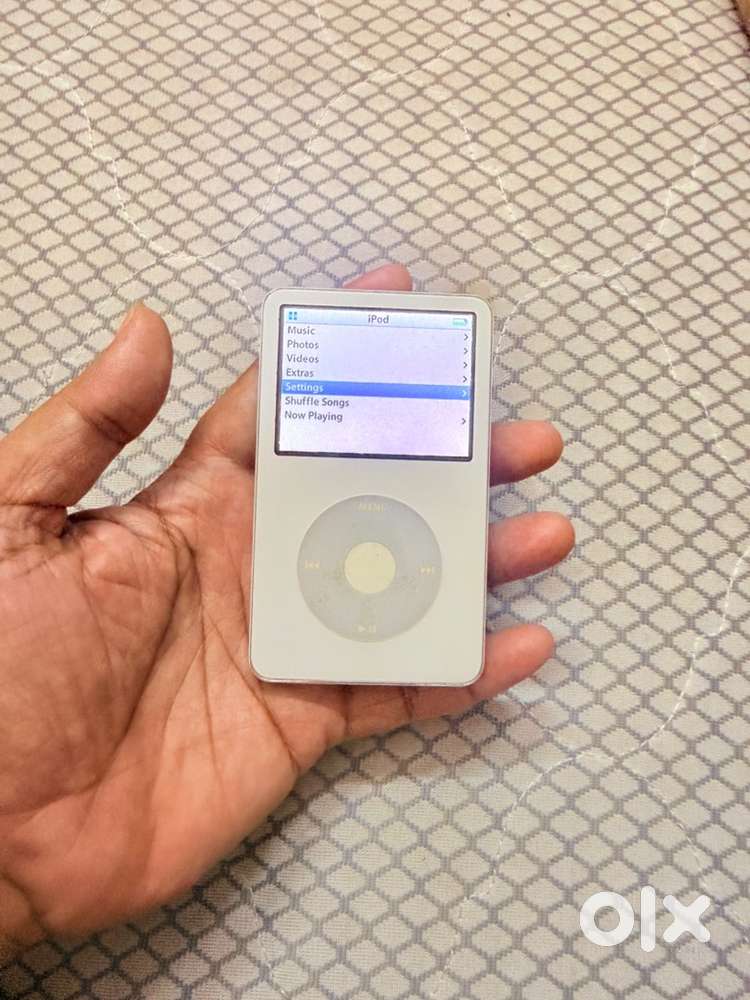 IPod classic 5th gen 30gb