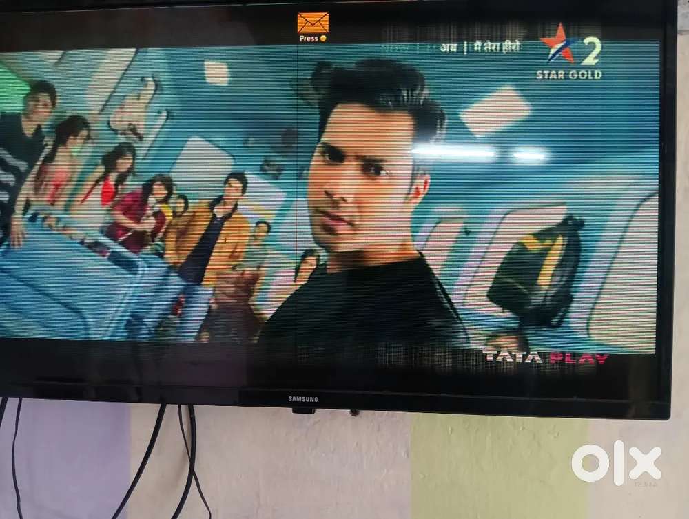 Samsung TV 32 inches