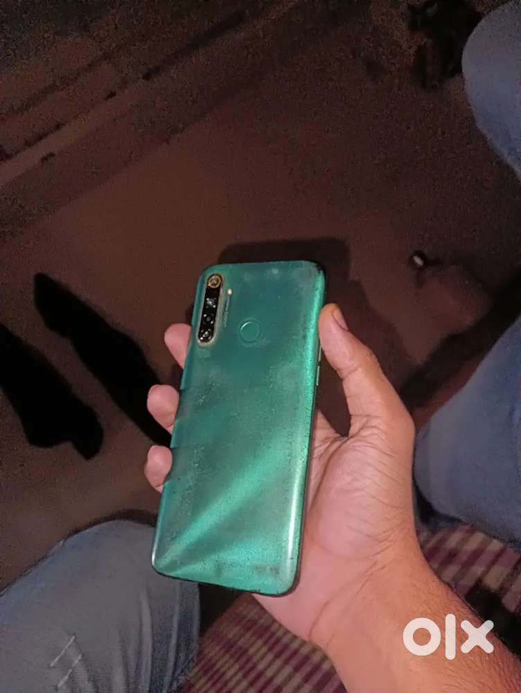 Realme 5i 4 128