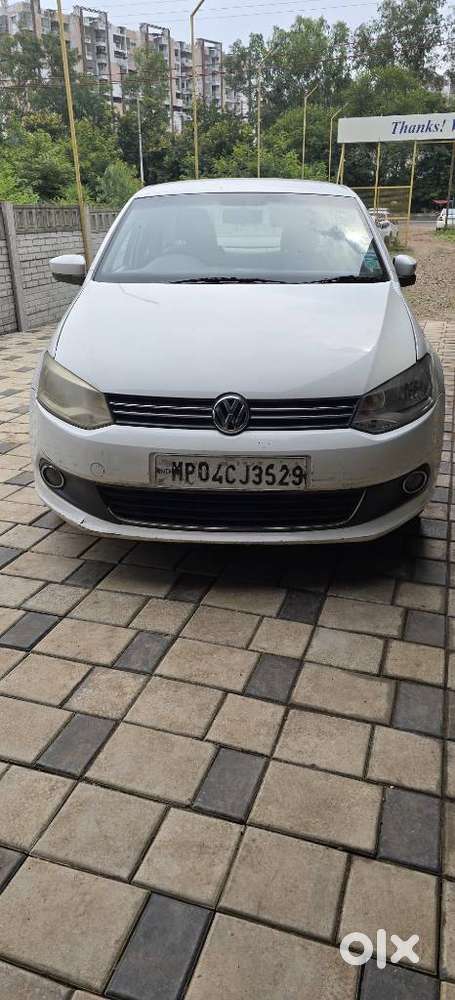 Volkswagen Vento 2010-2013 Petrol Highline, 2012, Petrol