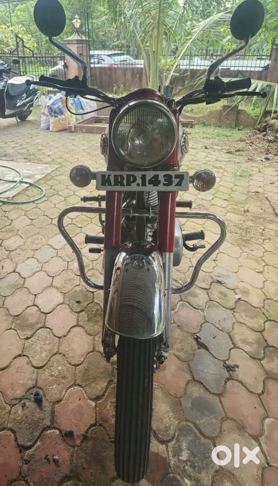 Royal Enfield Bullet 350