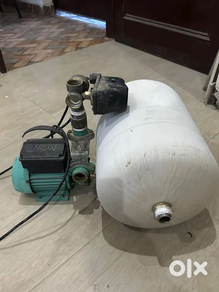 Water pressure pump