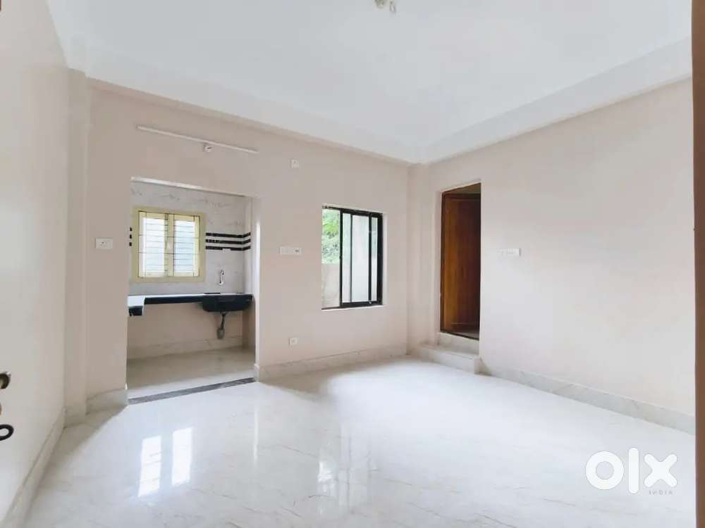 Rcc  Big Single Room New House Ganeshguri,Near Rajdhani Masjid.