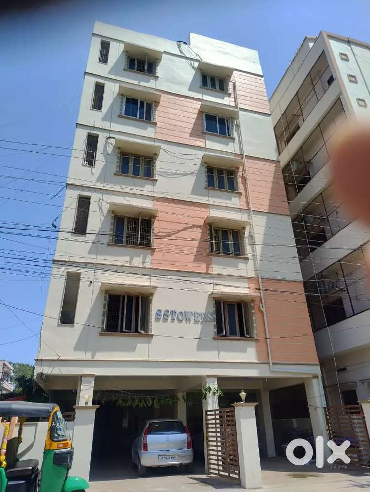 Apartment for sale in Gandhinagar, Machlipatnam