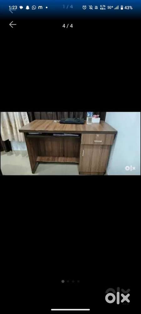 Computer table