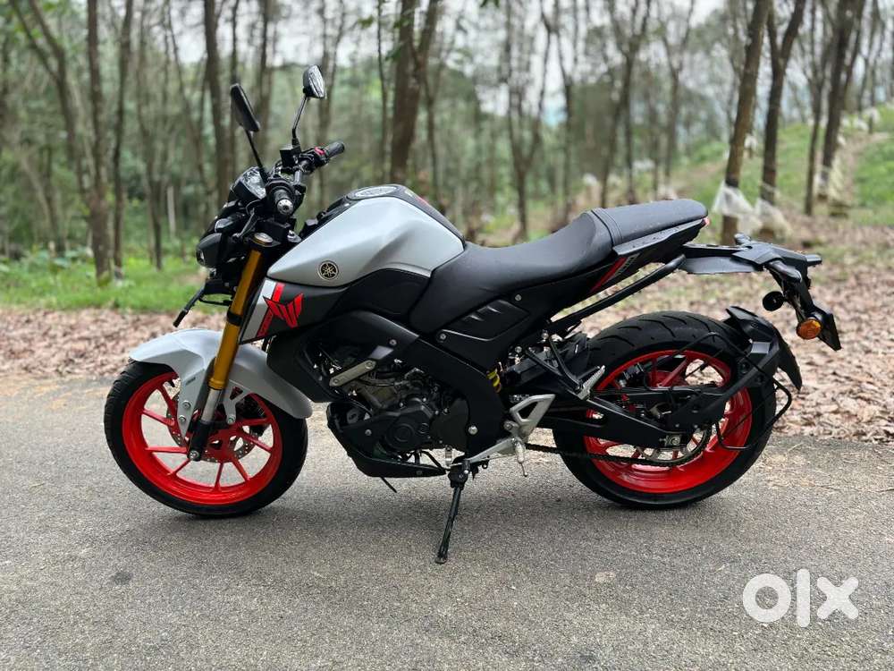 MT15 V2  SINGLE RC,LOW KM,LOAN AVAILABLE DP 30K  HIGH QUALITY MT 15