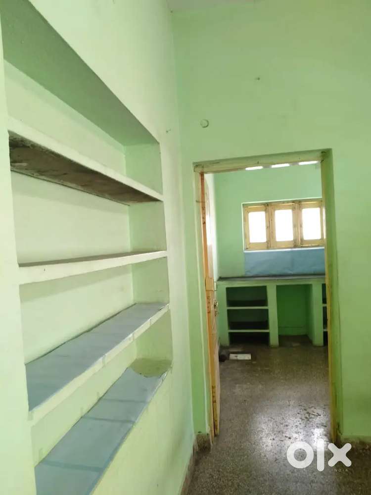 1Room Kitchen available for rent