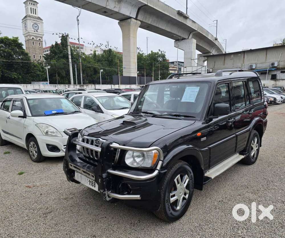 Mahindra Scorpio 2006-2009 DX 2.6 Turbo 8 Str, 2007, Diesel