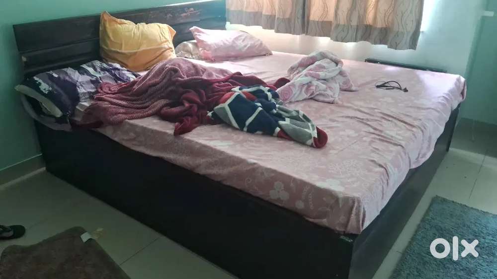 Want to sell King Size double bed