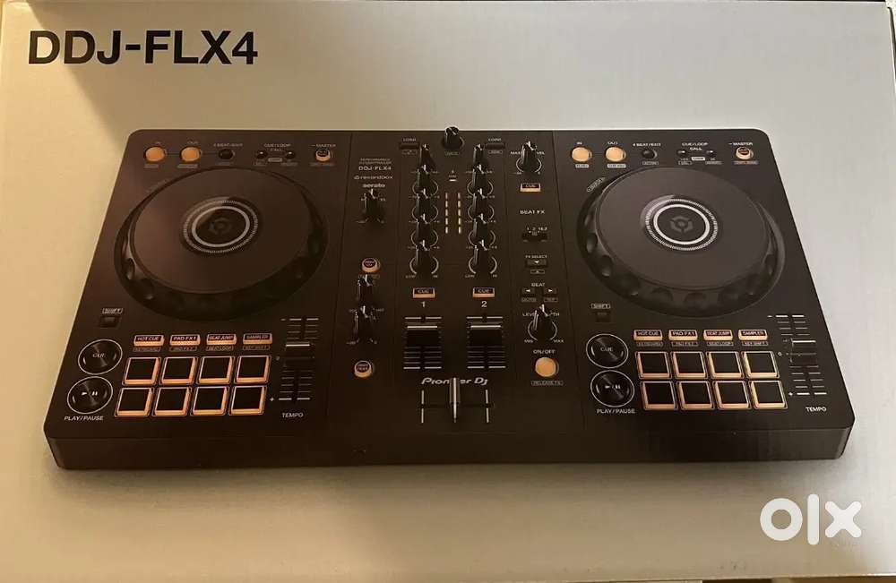 DDJ FLX-4 3 Months Old For Sale