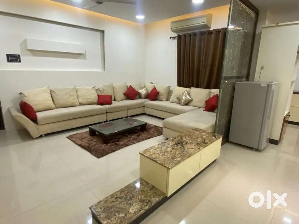 5bhk bunglow for commercial and residential use