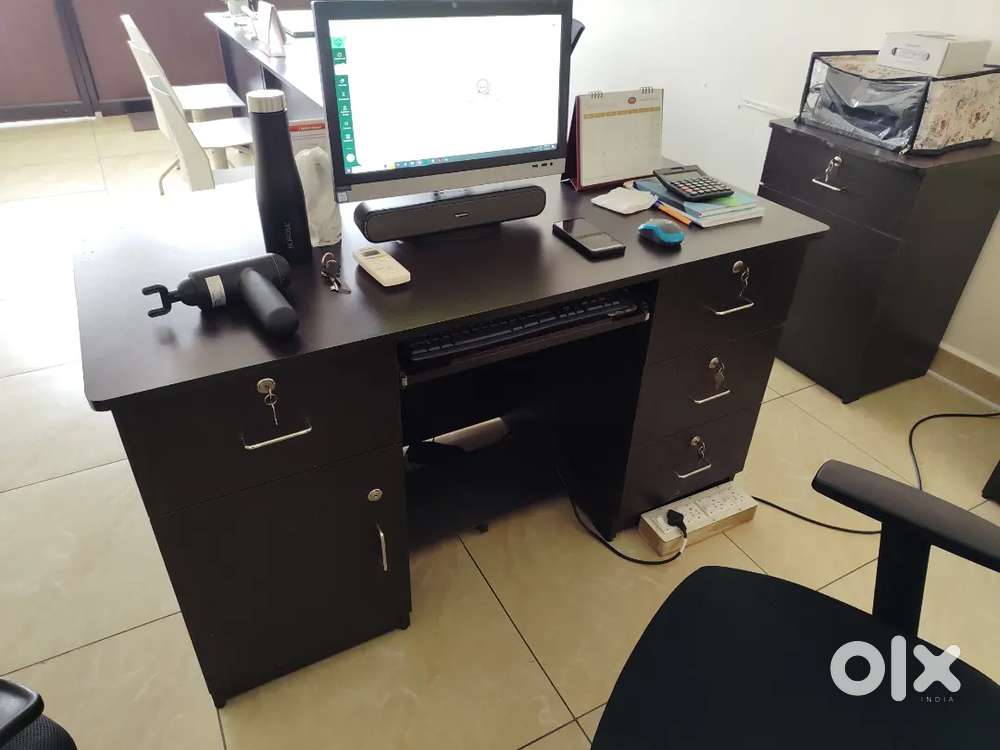 Office Table & Chairs