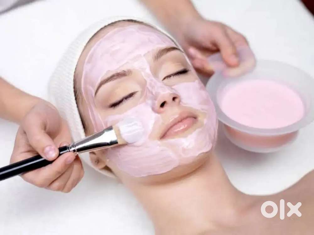FACIAL FOR WOMEN AND GIRLS(HOME SERVICE AVAILABLE)